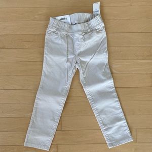 Gap 4 yr, pull on stretch cords.